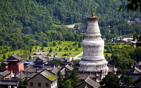  Die Wutai-Berge: Ein spirituelles Mekka mit atemberaubenden Aussichten!